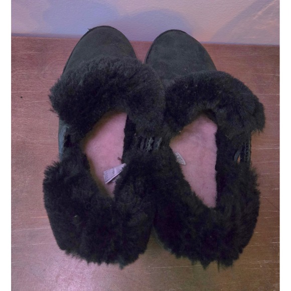 UGG McKay Australia Suede Shearling Lined Ankle Boots Booties Women's 7.5 Black - Picture 8 of 10